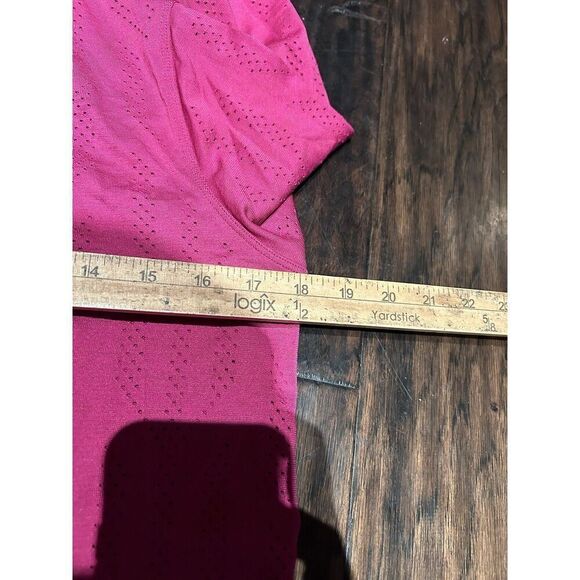 Lululemon Top 4 Swiftly Breathe Long Sleeve Fetching Lines Ripened Raspberry - Picture 5 of 7